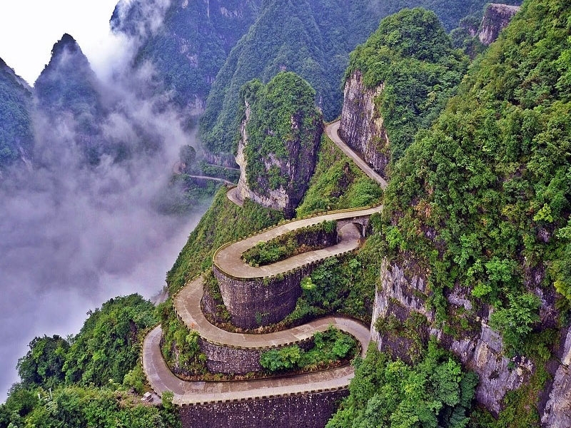 TOUR TRUNG QUỐC : TRƯƠNG GIA GIỚI – PHƯỢNG HOÀNG CỔ TRẤN