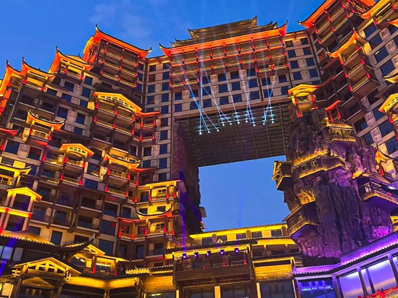 TOUR TRUNG QUỐC : TRƯƠNG GIA GIỚI – PHƯỢNG HOÀNG CỔ TRẤN