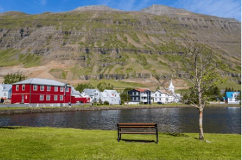 KHÁM PHÁ BĂNG ĐẢO - ICELAND
