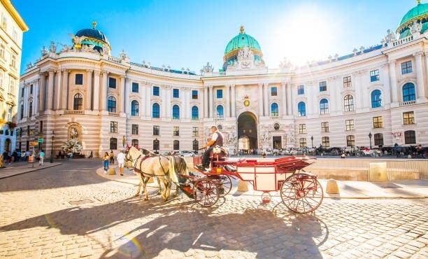 TOUR CHÂU ÂU - ĐÔNG ÂU: ĐỨC - CỘNG HÒA SÉC - SLOVAKIA - HUNGARY - ÁO
