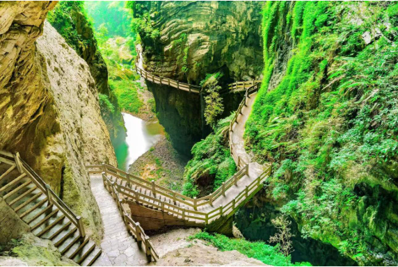 TOUR TRÙNG KHÁNH - ĐẬP TAM HIỆP - DU THUYỀN SÔNG DƯƠNG TỬ